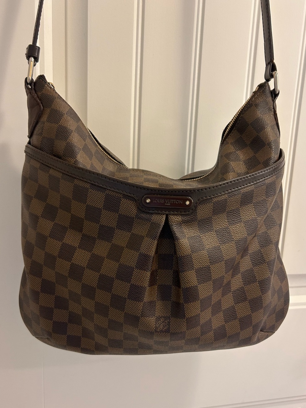 Louis Vuitton Bloomsbury PM Damier Ebene Shoulder Bag Crossbody COA Authentic - Picture 3 of 15